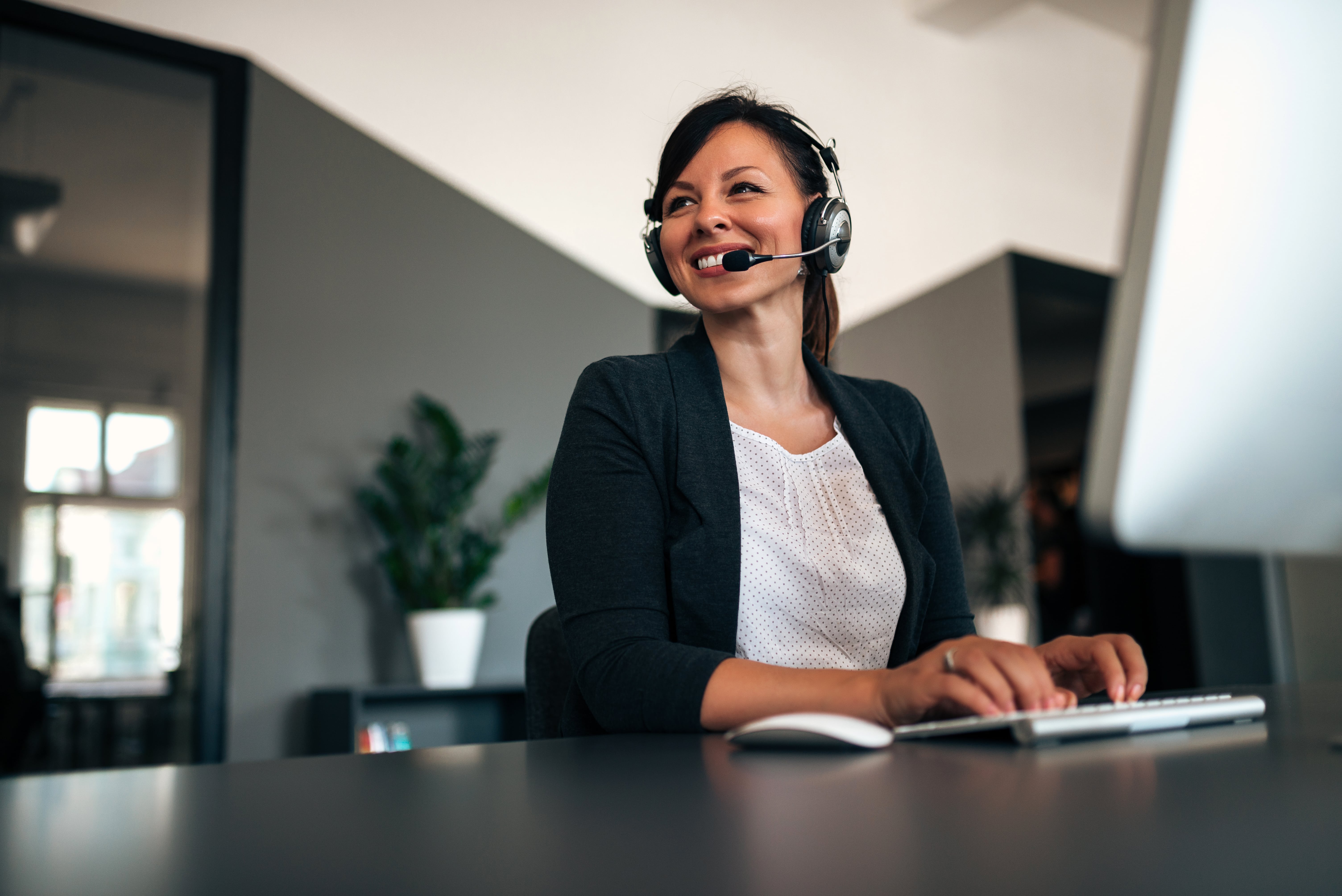 VoiceNation's Virtual Receptionists are here for you!